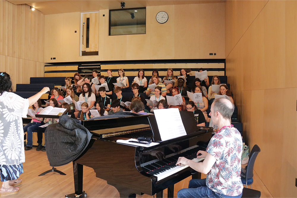 Kent Youth Choir rehearsing together at Kent Music Summer School