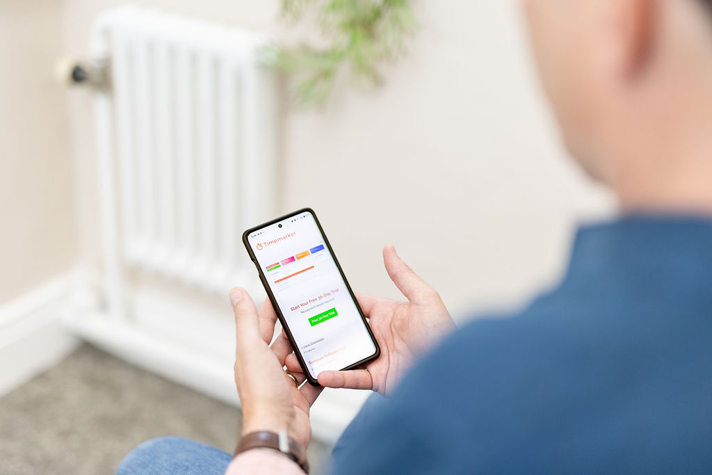 Why startup agencies in the UK should choose affordable timesheet software for growth